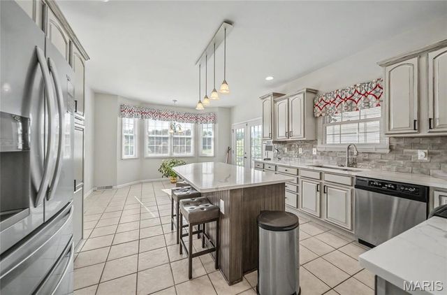 495 Grandview Farms Drive, Union, MO 63084