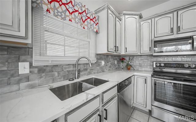 495 Grandview Farms Drive, Union, MO 63084