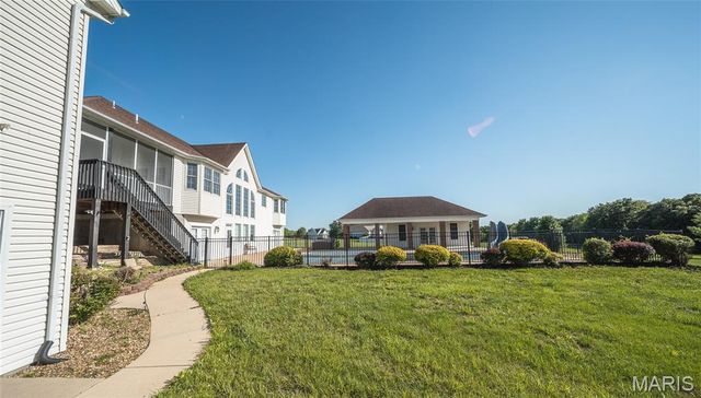495 Grandview Farms Drive, Union, MO 63084