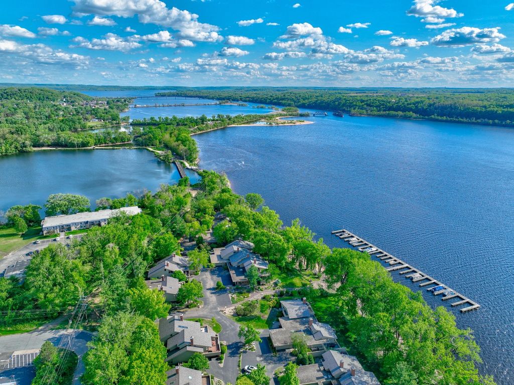 120 Eastbank Court N, North Hudson, WI 54016