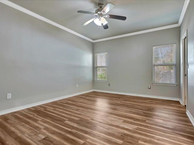 1220 Parkman Street, Lufkin, TX 75901