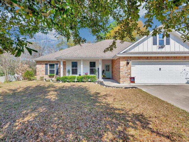 1220 Parkman Street, Lufkin, TX 75901