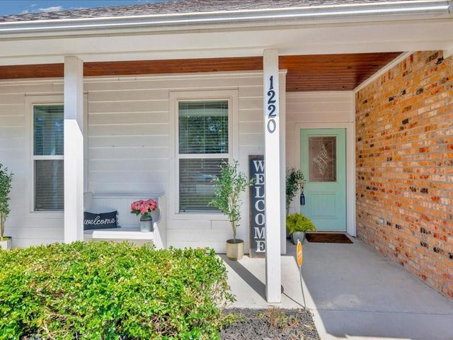 1220 Parkman Street, Lufkin, TX 75901