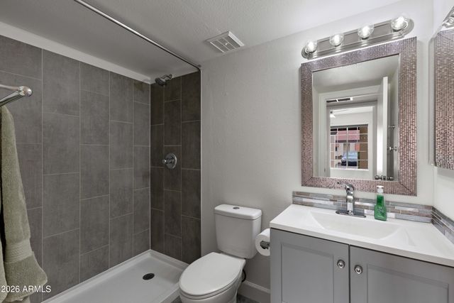 2118 E CENTER Lane 1, Tempe, AZ 85281