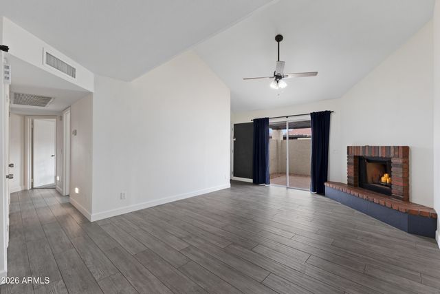 2118 E CENTER Lane 1, Tempe, AZ 85281