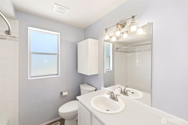 12730 SE 282nd Way, Kent, WA 98030