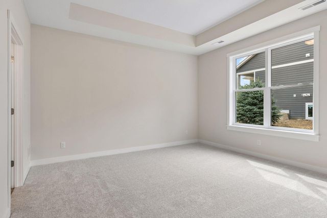 2915 Thompson Drive, River Falls, WI 54022