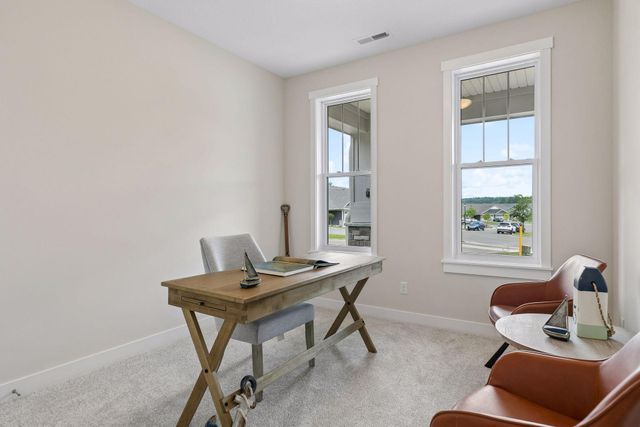 2915 Thompson Drive, River Falls, WI 54022