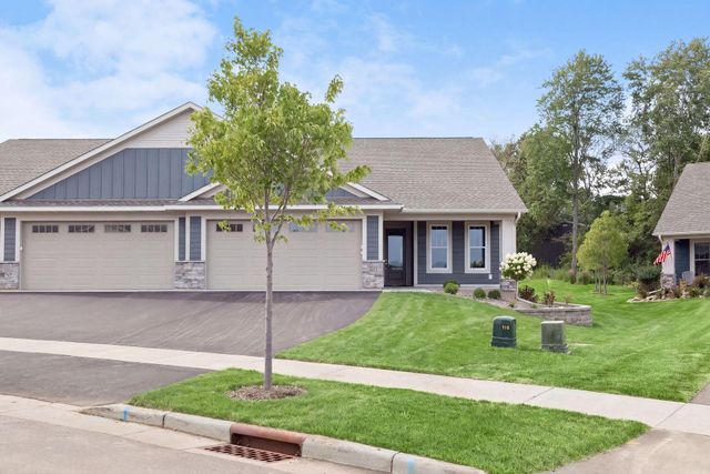 2915 Thompson Drive, River Falls, WI 54022