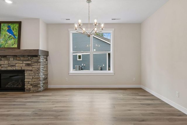 2915 Thompson Drive, River Falls, WI 54022