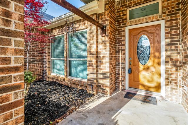 316 Quiet Valley Drive, Coppell, TX 75019