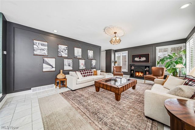 28900 Gates Mills Boulevard, Pepper Pike, OH 44124