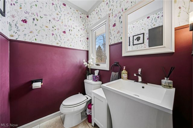 28900 Gates Mills Boulevard, Pepper Pike, OH 44124