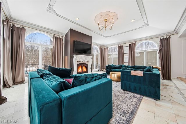 28900 Gates Mills Boulevard, Pepper Pike, OH 44124