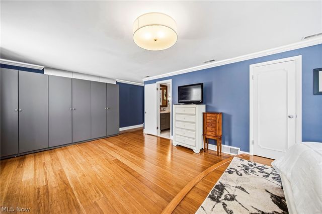 28900 Gates Mills Boulevard, Pepper Pike, OH 44124