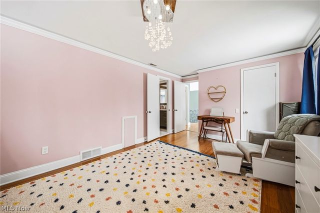 28900 Gates Mills Boulevard, Pepper Pike, OH 44124