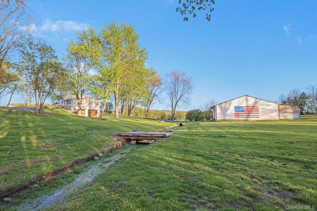 237 Sarah Wells Trail, Campbell Hall, NY 10916