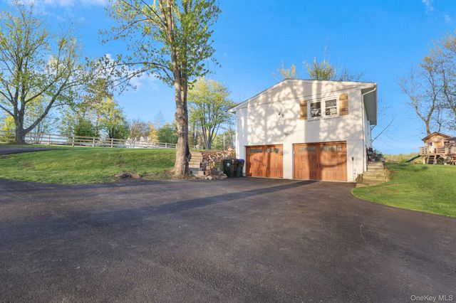 237 Sarah Wells Trail, Campbell Hall, NY 10916