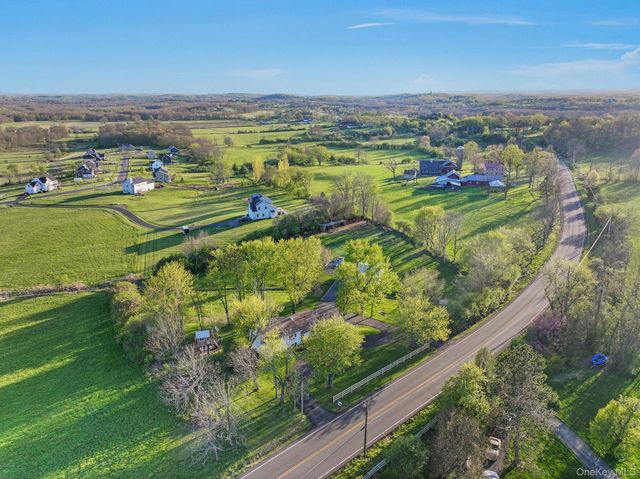 237 Sarah Wells Trail, Campbell Hall, NY 10916
