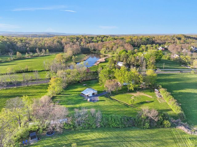 237 Sarah Wells Trail, Campbell Hall, NY 10916