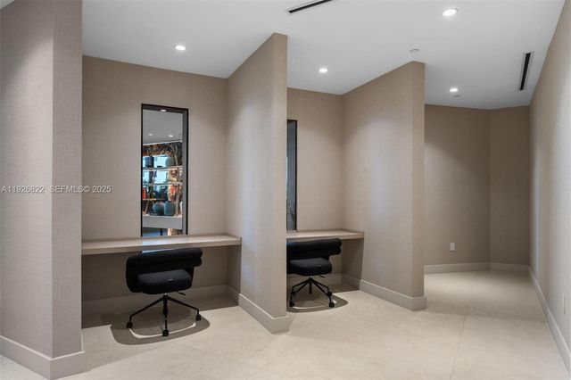 700 NE 24 4607, Miami, FL 33137