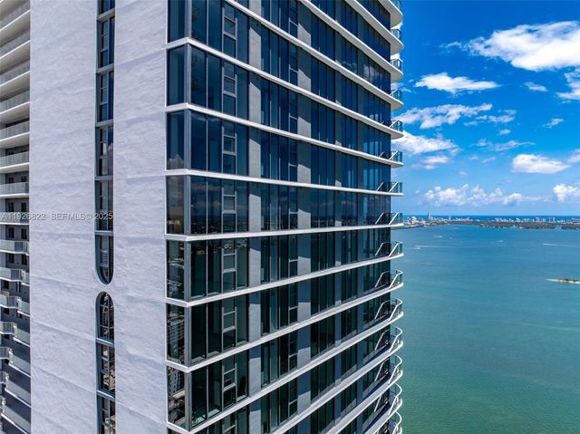 700 NE 24 4607, Miami, FL 33137