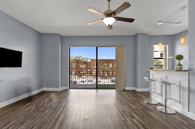 2109 BAYSHORE BOULEVARD 205, Tampa, FL 33606