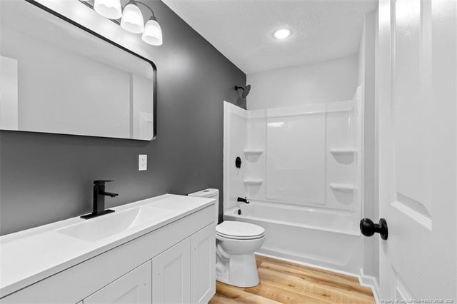 7607 Decatur Drive, Fayetteville, NC 28303