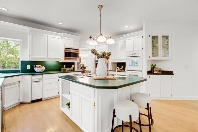 3058 Ridgeview Dr, El Dorado Hills, CA 95762