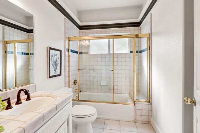 3058 Ridgeview Dr, El Dorado Hills, CA 95762