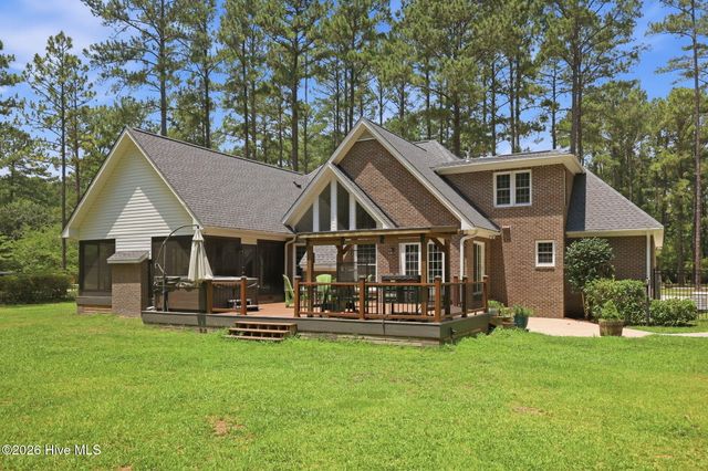 211 Channel Run, Washington, NC 27889