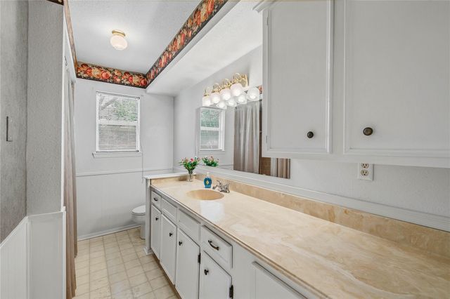 19023 Lakeshire Street, Humble, TX 77346