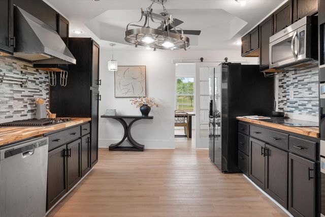 1030 28th Ave, N, Nashville, TN 37208