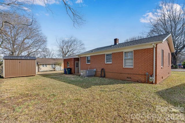 109 9th Street SE, Conover, NC 28613