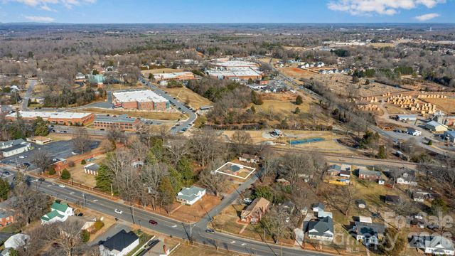 109 9th Street SE, Conover, NC 28613