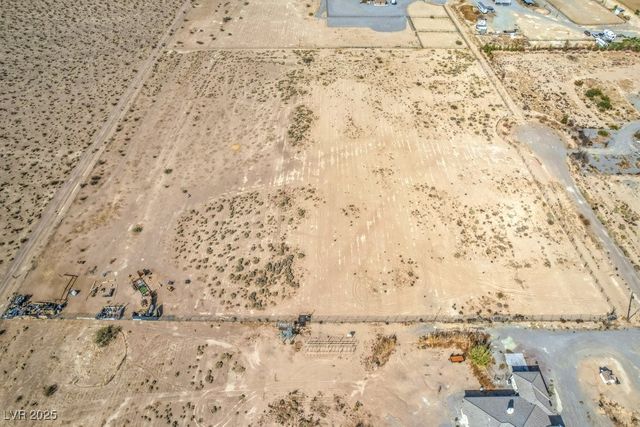1300 Equestrian Court, Pahrump, NV 89048