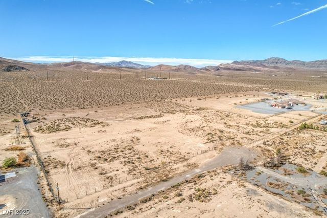 1300 Equestrian Court, Pahrump, NV 89048