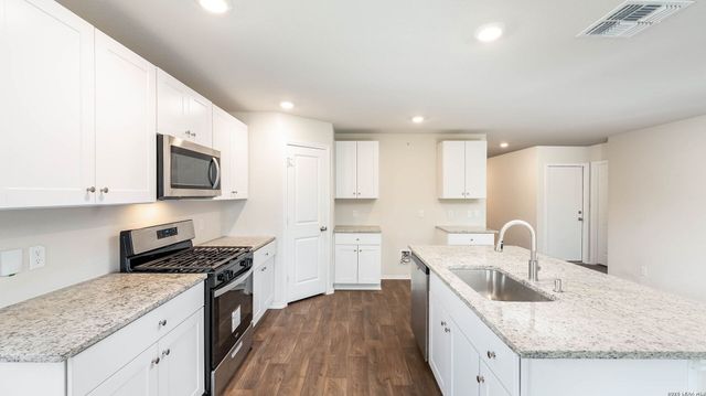 5115 GREYWACKE TRL, San Antonio, TX 78253