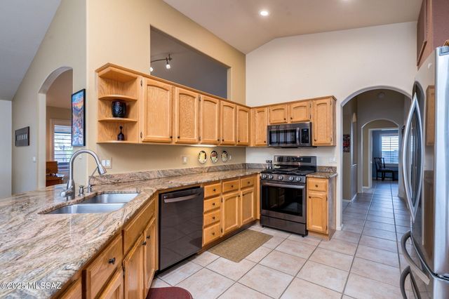 37632 S Mashie Drive, Tucson, AZ 85739