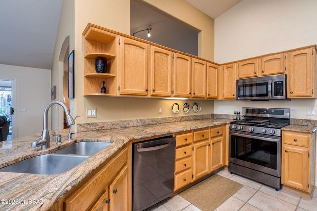 37632 S Mashie Drive, Tucson, AZ 85739