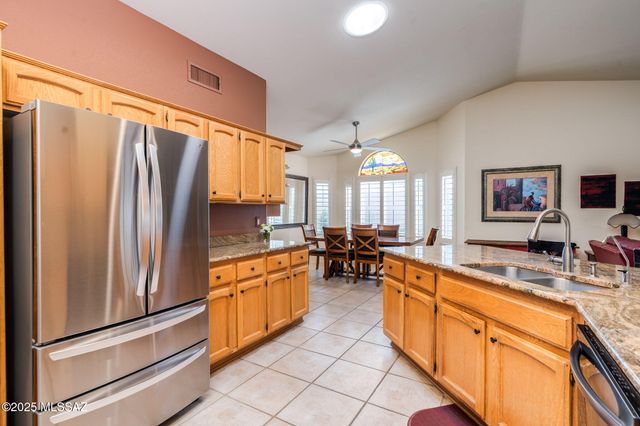 37632 S Mashie Drive, Tucson, AZ 85739