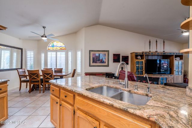 37632 S Mashie Drive, Tucson, AZ 85739