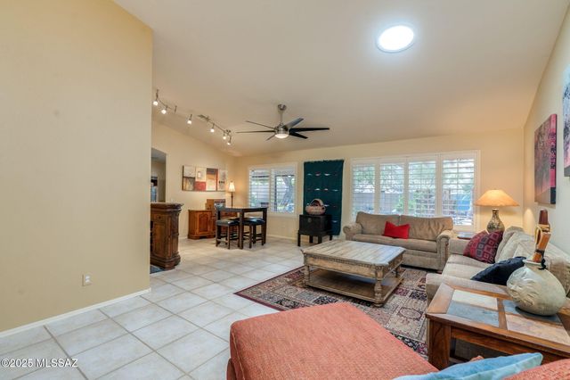 37632 S Mashie Drive, Tucson, AZ 85739