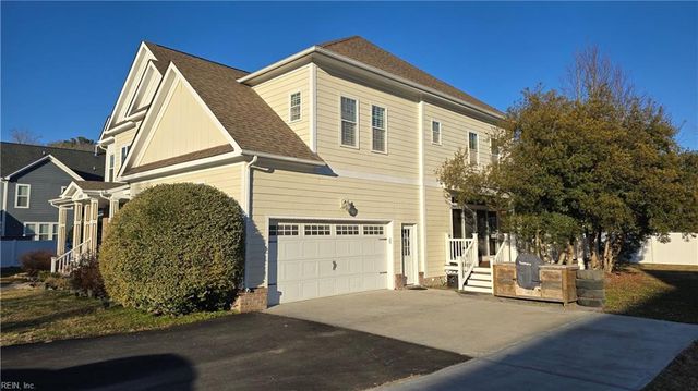 2828 Garland Atwater Jr CT, Virginia Beach, VA 23456
