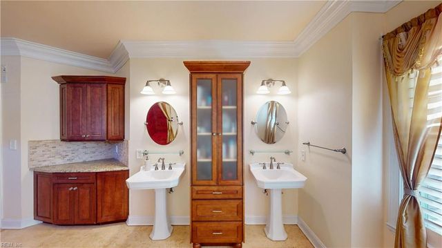 2828 Garland Atwater Jr CT, Virginia Beach, VA 23456