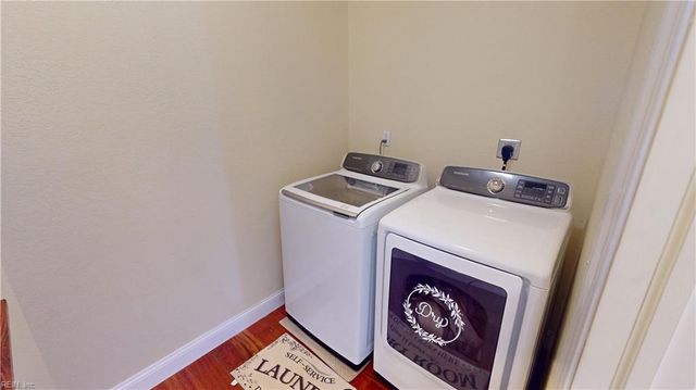 2828 Garland Atwater Jr CT, Virginia Beach, VA 23456