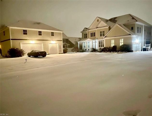 2828 Garland Atwater Jr CT, Virginia Beach, VA 23456