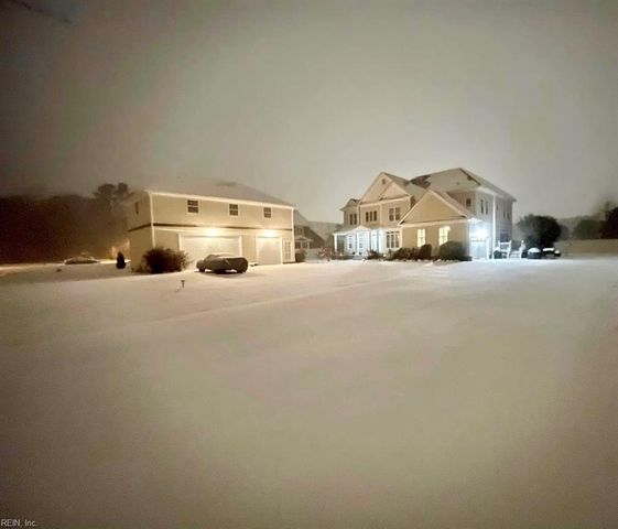 2828 Garland Atwater Jr CT, Virginia Beach, VA 23456