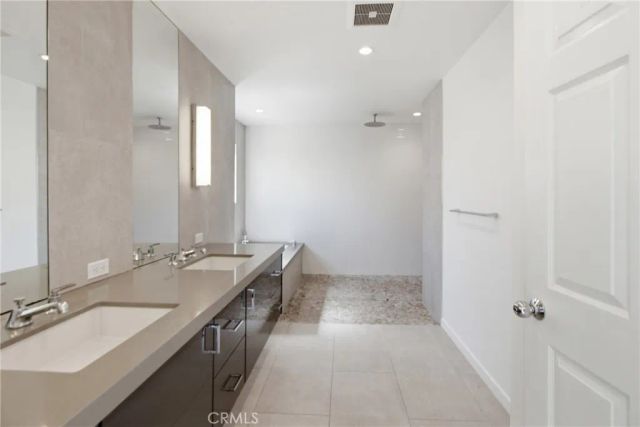 5200 White Oak Avenue 36, Encino, CA 91316