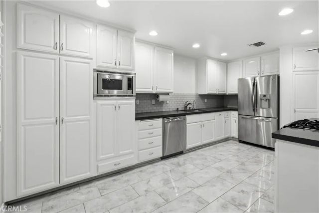 5200 White Oak Avenue 36, Encino, CA 91316